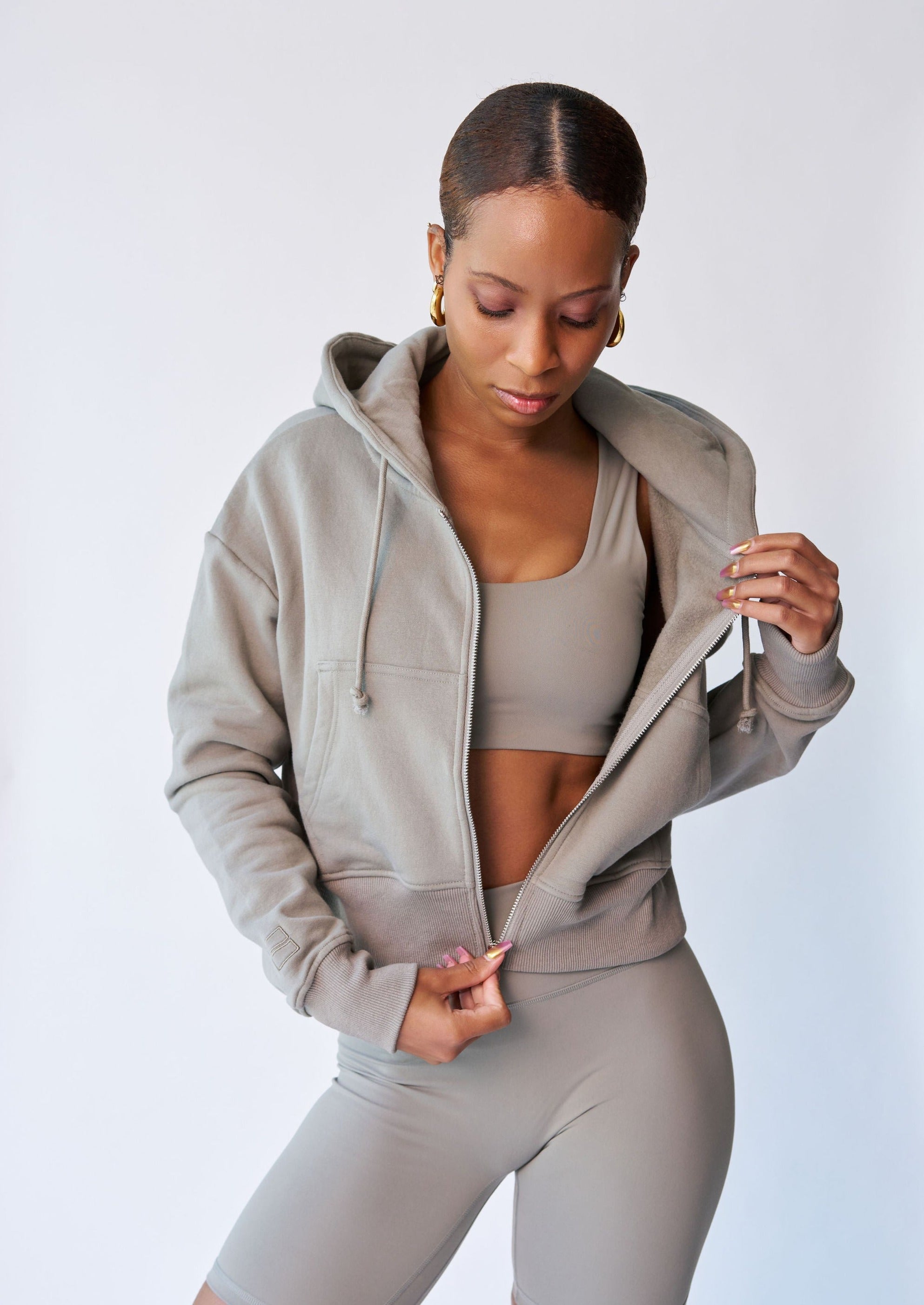 POPPY TULLE DOCKING HOODIE（GRAY）　フリーサイズ Exclusive- The Reconstituted Swarovski Floral Hoodie